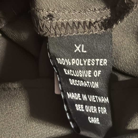 IZ Byer olive green Surplice V neck draped hi low 3/4 sleeves lace detailing XL - Picture 5 of 5